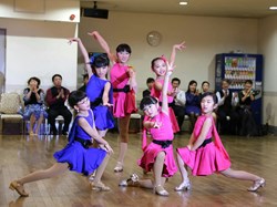 子供の社交ダンス